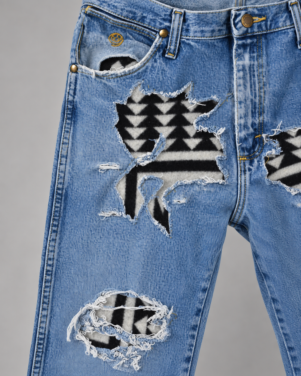 #004 Modern Outlaw Jeans